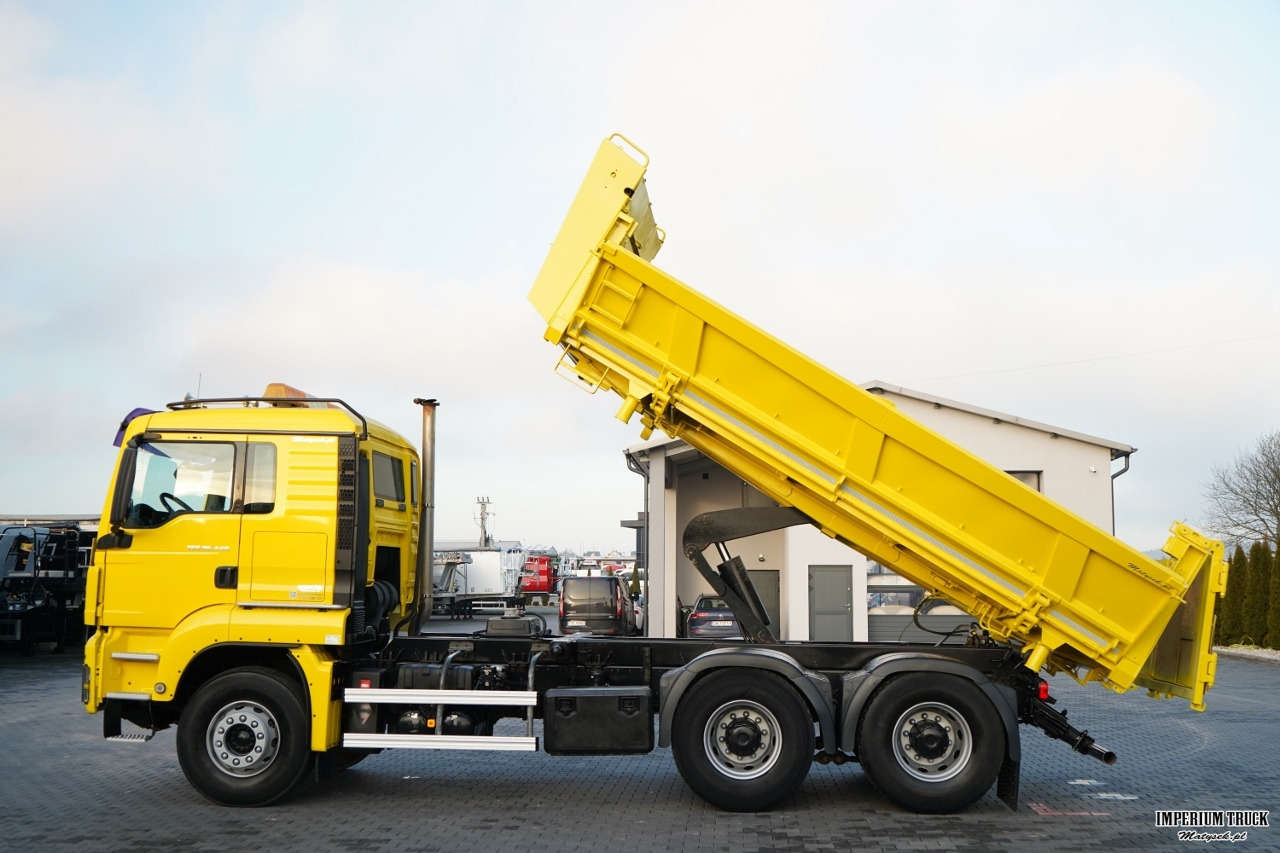 MAN TGS 26.440 / 6X4 / 2 STRONNA WYWROTKA / HYDROBURTA / AUTOMAT / KABINA SYPIALNA - Tipper: picture 3 MAN TGS 26.440 / 6X4 / 2 STRONNA WYWROTKA / HYDROBURTA / AUTOMAT / KABINA SYPIALNA - Tipper: picture 3