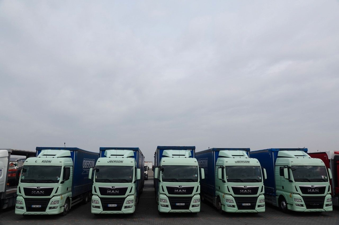 MAN TGX 26.460 / ZESTAW TANDEM PRZEJAZDOWY / 120 M3 - Curtainsider truck: picture 4 MAN TGX 26.460 / ZESTAW TANDEM PRZEJAZDOWY / 120 M3 - Curtainsider truck: picture 4