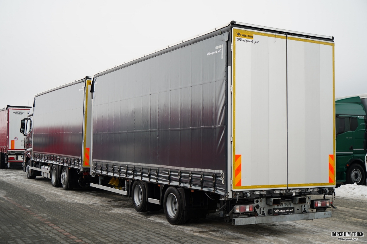MERCEDES-BENZ ACTROS 2545 / ZESTAW TANDEM 120 M3 / STREAM SPACE / OŚ SKRETNA / WIELTON / ZAWIESIE NA WÓZEK / - Curtainsider truck: picture 2 MERCEDES-BENZ ACTROS 2545 / ZESTAW TANDEM 120 M3 / STREAM SPACE / OŚ SKRETNA / WIELTON / ZAWIESIE NA WÓZEK / - Curtainsider truck: picture 2