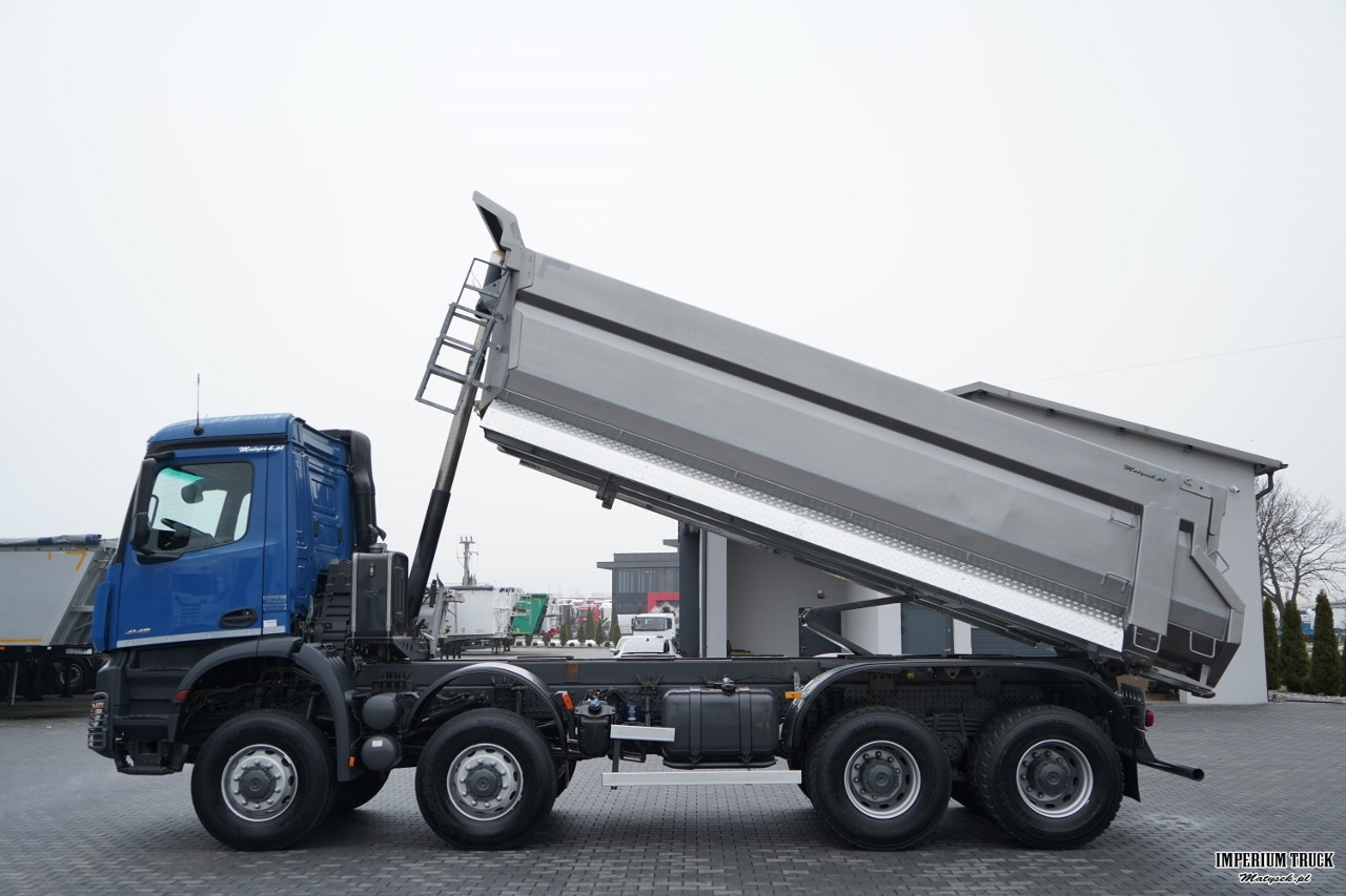 MERCEDES-BENZ ACTROS 4145 / 8X8 / WYWROTKA TYLNOZSYPOWA / KH-KIPPER 6 M / AUTOMAT / EURO 6 - Tipper: picture 3 MERCEDES-BENZ ACTROS 4145 / 8X8 / WYWROTKA TYLNOZSYPOWA / KH-KIPPER 6 M / AUTOMAT / EURO 6 - Tipper: picture 3