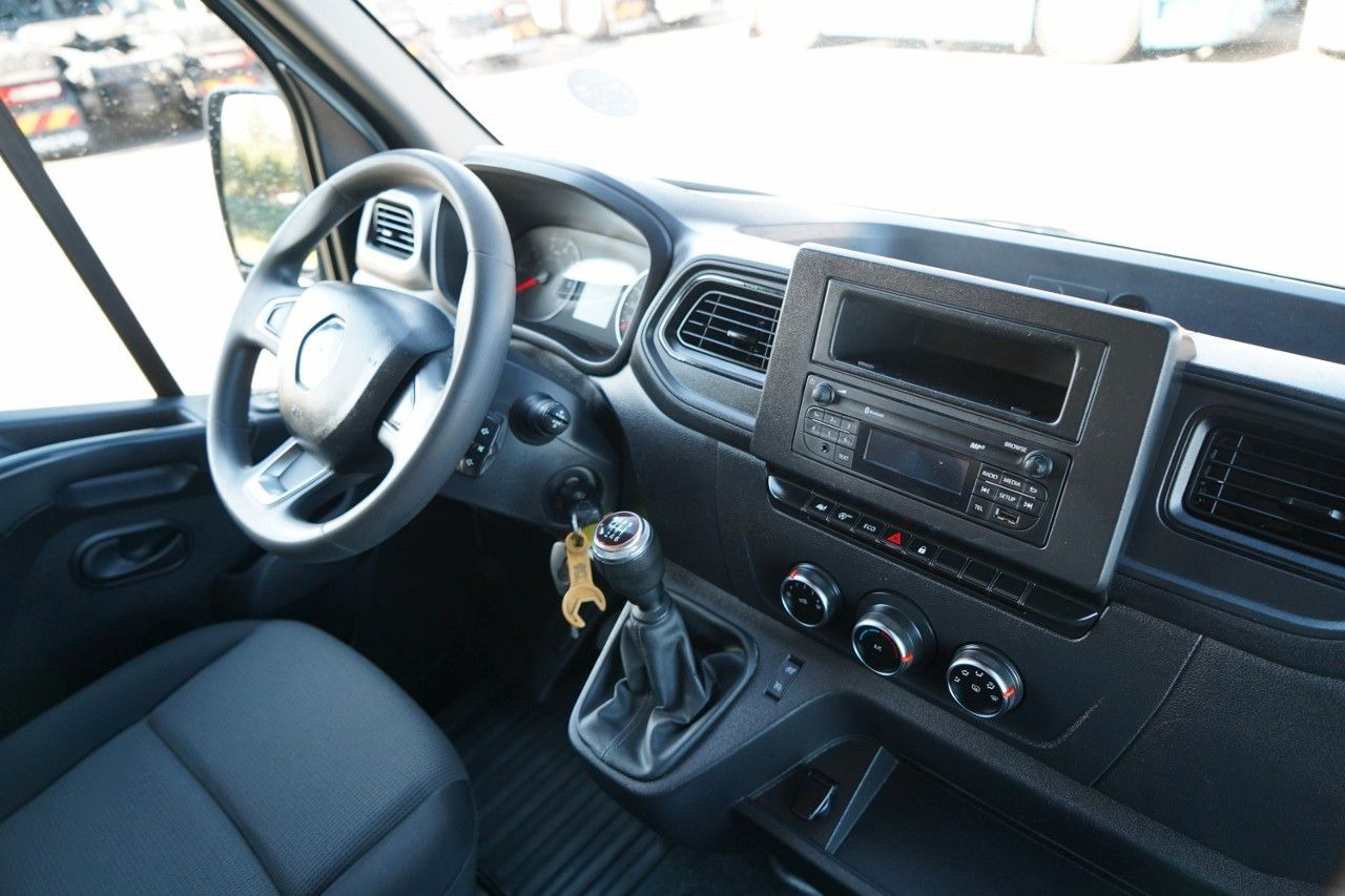 Refrigerated van Renault MASTER / BLASZAK / FURGON / MANUAL / HAK / 2022: picture 15 Refrigerated van Renault MASTER / BLASZAK / FURGON / MANUAL / HAK / 2022: picture 15