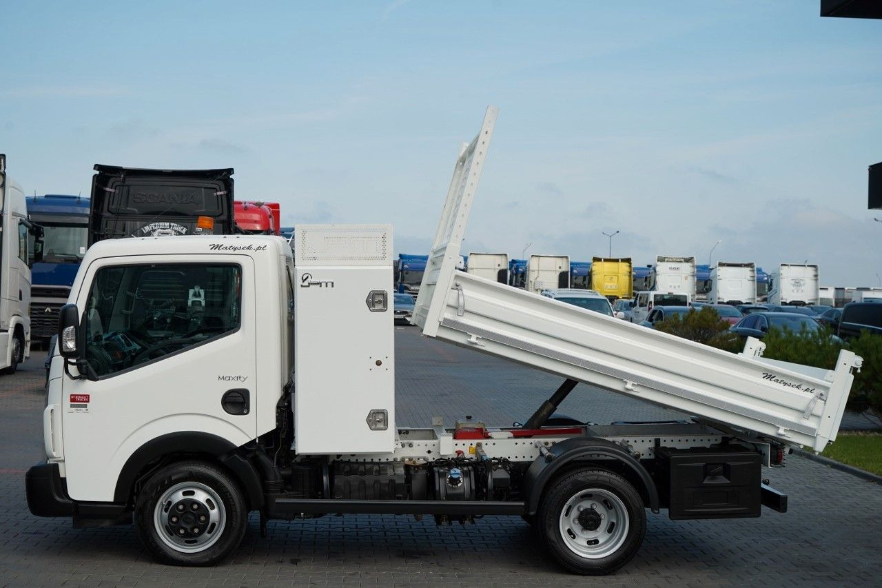 Renault MAXITY / WYWROTKA TYLNOZASYPOWA 2.6 M / BLIŹNIAK - Tipper van: picture 5 Renault MAXITY / WYWROTKA TYLNOZASYPOWA 2.6 M / BLIŹNIAK - Tipper van: picture 5