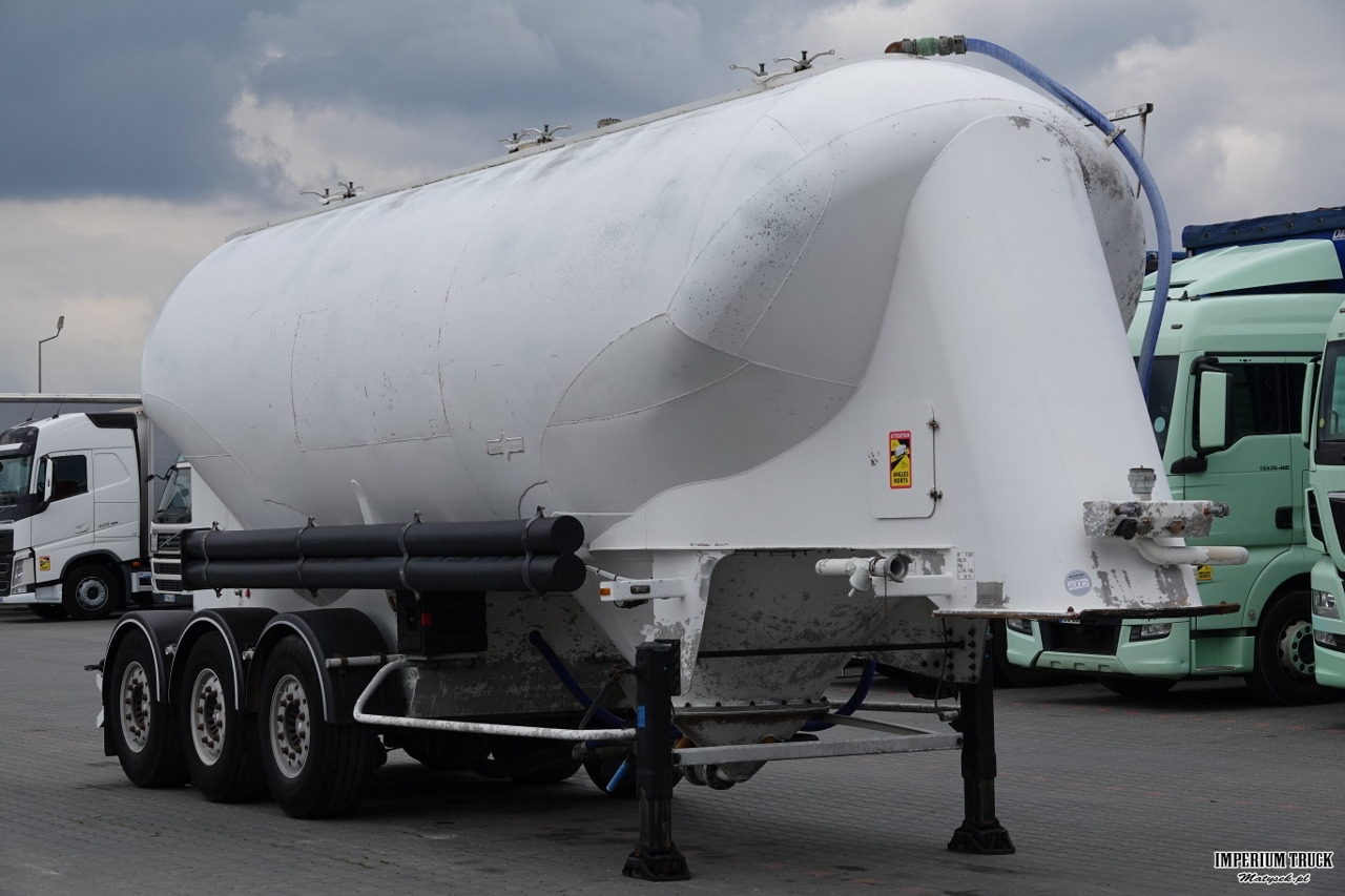 SPITZER CEMENTONACZEPA / 37 000 L / SILOS / 3 KOMORY / OSIE SAF / ALUFELGI - Silo semi-trailer: picture 1 SPITZER CEMENTONACZEPA / 37 000 L / SILOS / 3 KOMORY / OSIE SAF / ALUFELGI - Silo semi-trailer: picture 1
