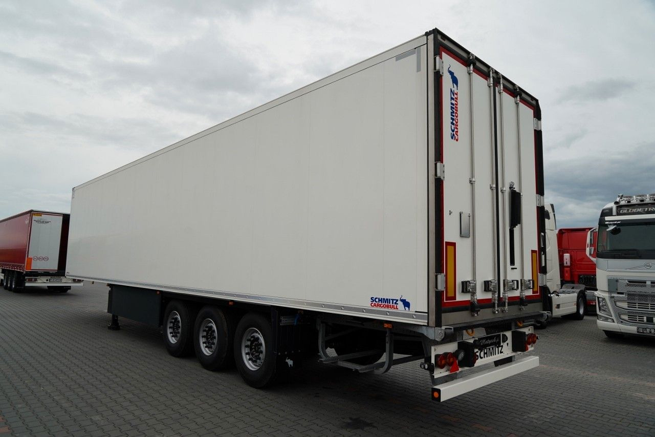 Schmitz Cargobull / CHŁODNIA / THERMO KING SLX 300 / DOPPELSTOCK / - Refrigerator semi-trailer: picture 5 Schmitz Cargobull / CHŁODNIA / THERMO KING SLX 300 / DOPPELSTOCK / - Refrigerator semi-trailer: picture 5