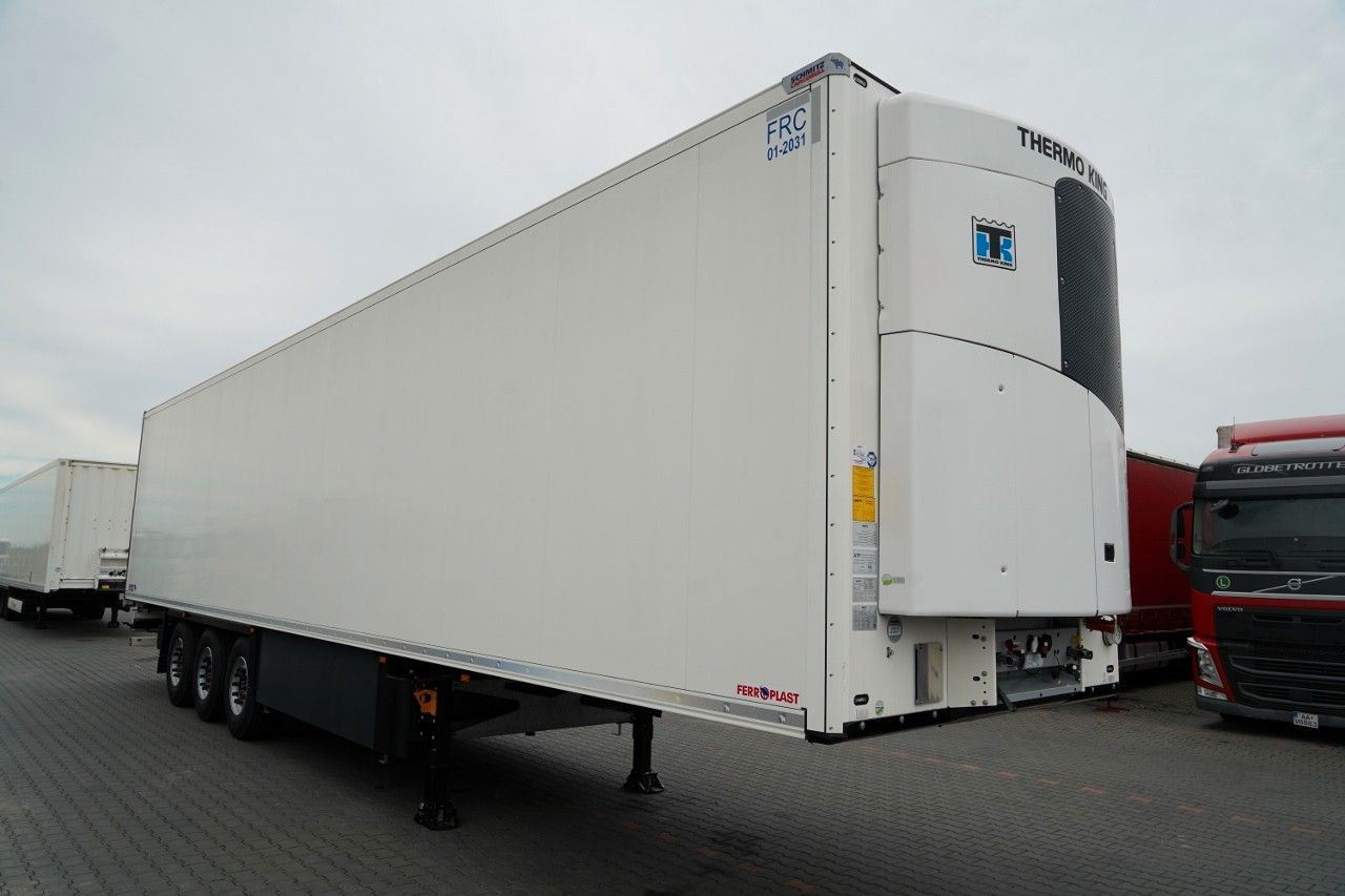 Schmitz Cargobull / CHŁODNIA / THERMO KING SLX 300 / DOPPELSTOCK / - Refrigerator semi-trailer: picture 2 Schmitz Cargobull / CHŁODNIA / THERMO KING SLX 300 / DOPPELSTOCK / - Refrigerator semi-trailer: picture 2