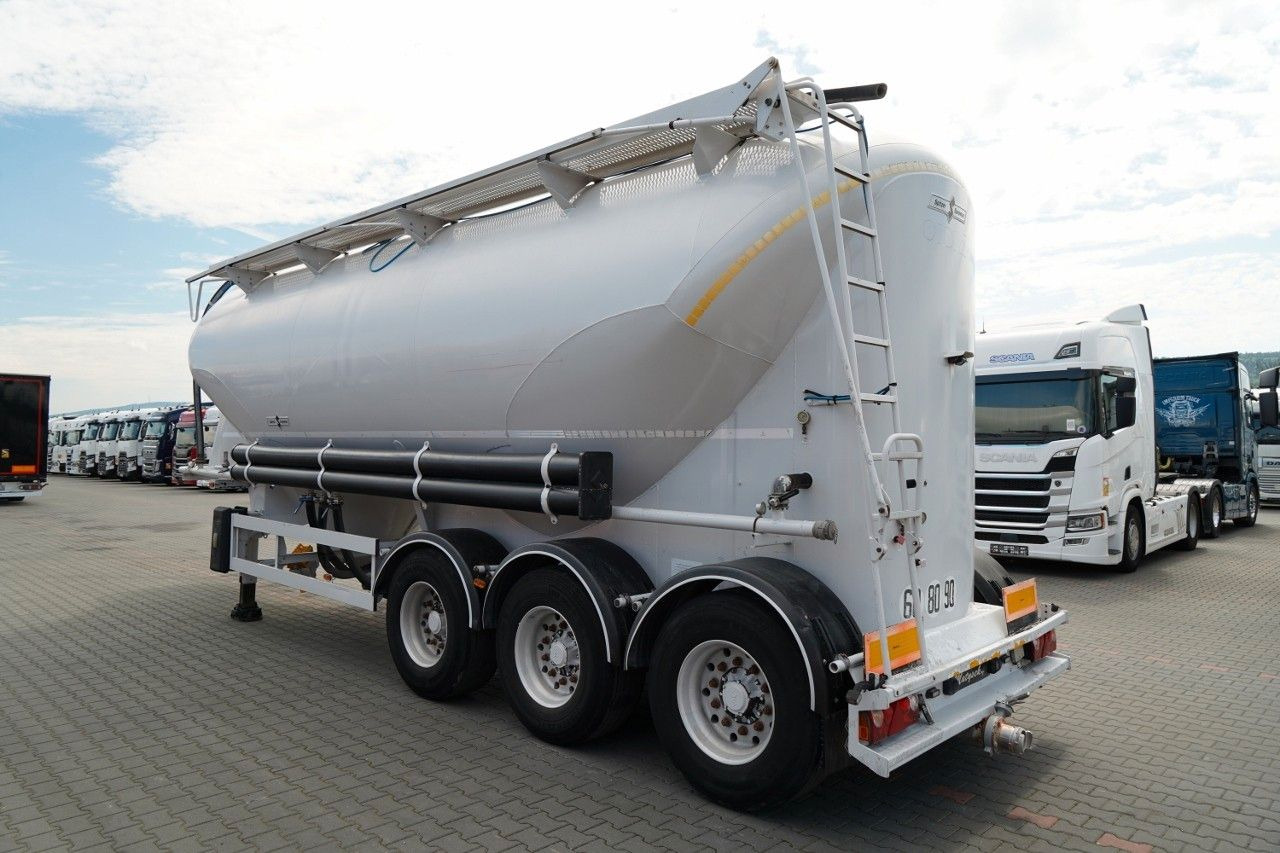 Spitzer CEMENTONACZEPA / 37 000 L / SILOS / 3 KOMORY - Silo semi-trailer: picture 2 Spitzer CEMENTONACZEPA / 37 000 L / SILOS / 3 KOMORY - Silo semi-trailer: picture 2