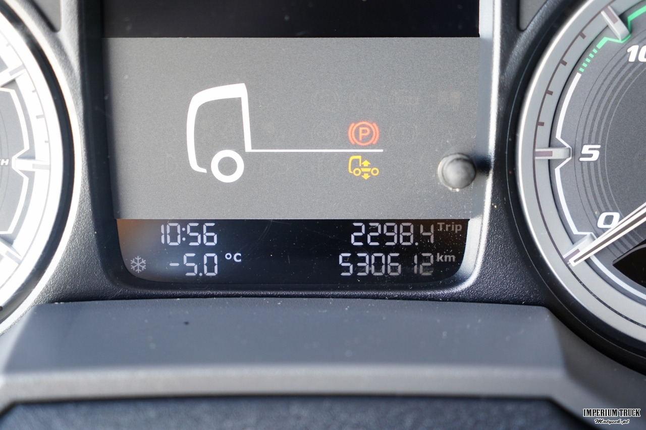 Tractor unit DAF XF 450 / RETARDER / KLIMATYZACJA POSTOJOWA / 2020 /: picture 38