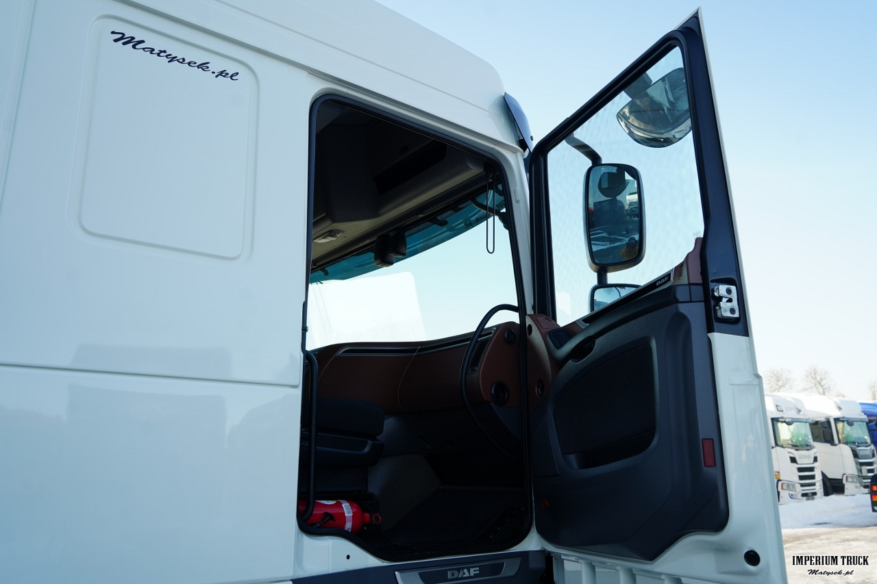 Tractor unit DAF XF 450 / RETARDER / KLIMATYZACJA POSTOJOWA / 2020 /: picture 36