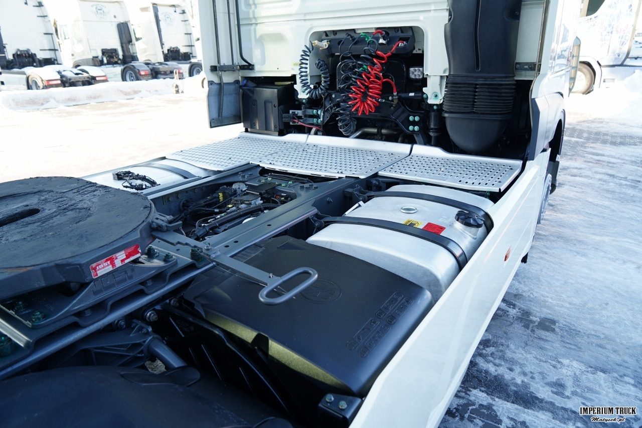 Tractor unit DAF XF 450 / RETARDER / KLIMATYZACJA POSTOJOWA / 2020 /: picture 16