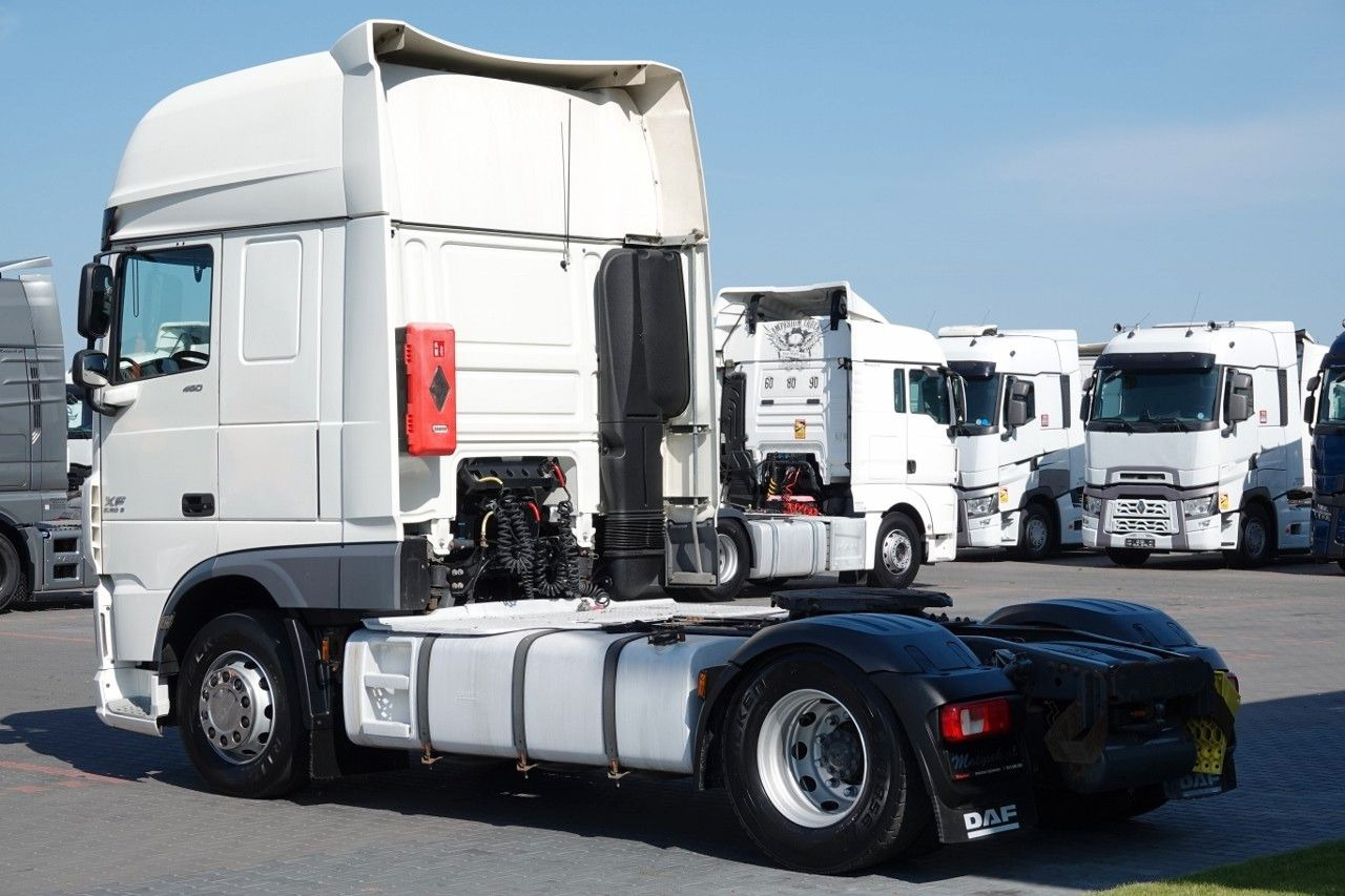 DAF XF 460 / MANUAL / STANDARD / SUPER SPACE CAB - Tractor unit: picture 4 DAF XF 460 / MANUAL / STANDARD / SUPER SPACE CAB - Tractor unit: picture 4