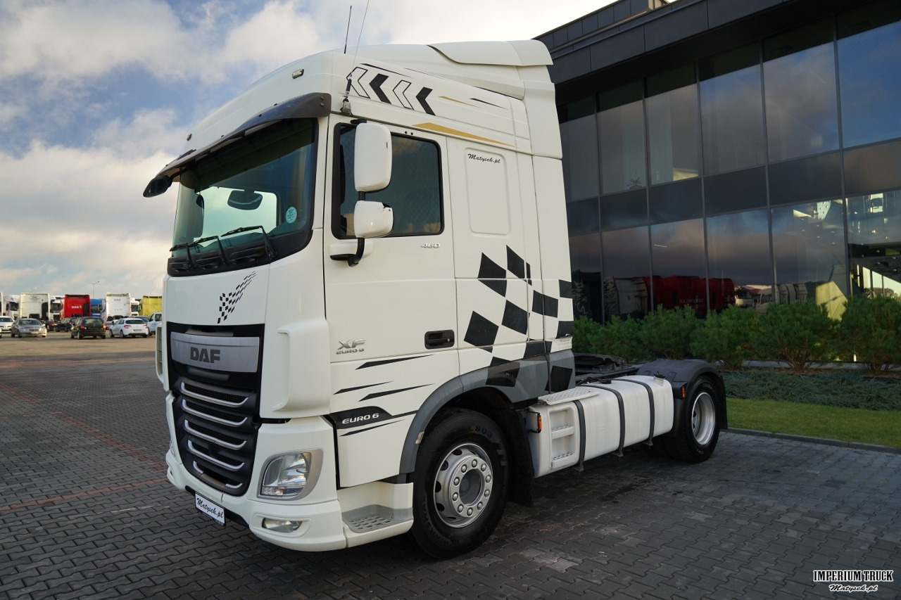 DAF XF 460 / SPACE CAB / EURO 6 - Tractor unit: picture 5 DAF XF 460 / SPACE CAB / EURO 6 - Tractor unit: picture 5