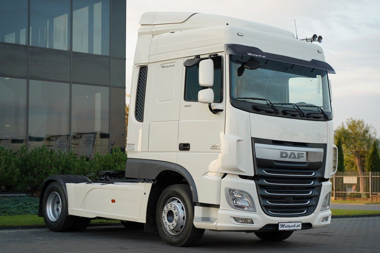 DAF XF 460 / SPACE CAB / RETARDER / EURO 6 / SPROWA - Tractor unit: picture 1 DAF XF 460 / SPACE CAB / RETARDER / EURO 6 / SPROWA - Tractor unit: picture 1