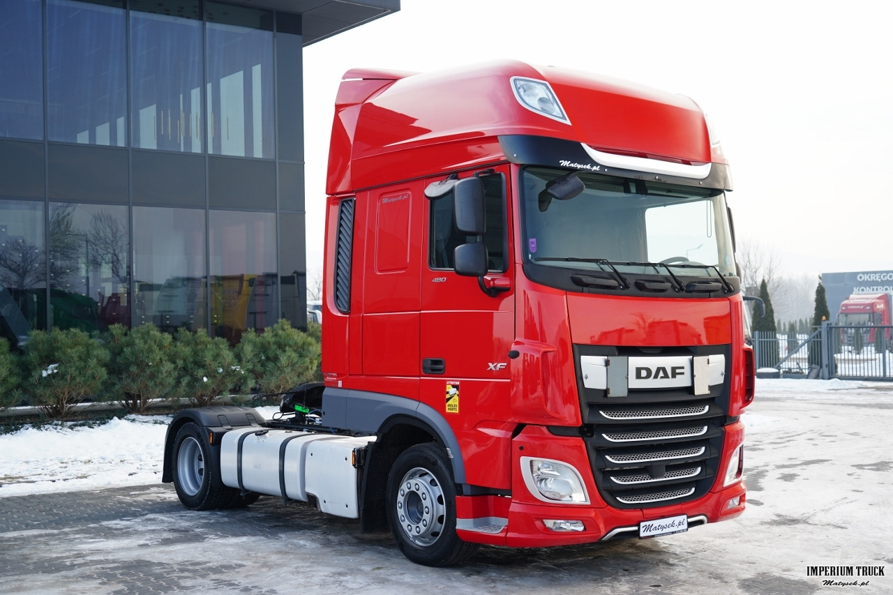 DAF XF 480 / LOW DECK / MEGA / REGULOWANE SIODŁO / 2021 / SSC / - Tractor unit: picture 2 DAF XF 480 / LOW DECK / MEGA / REGULOWANE SIODŁO / 2021 / SSC / - Tractor unit: picture 2
