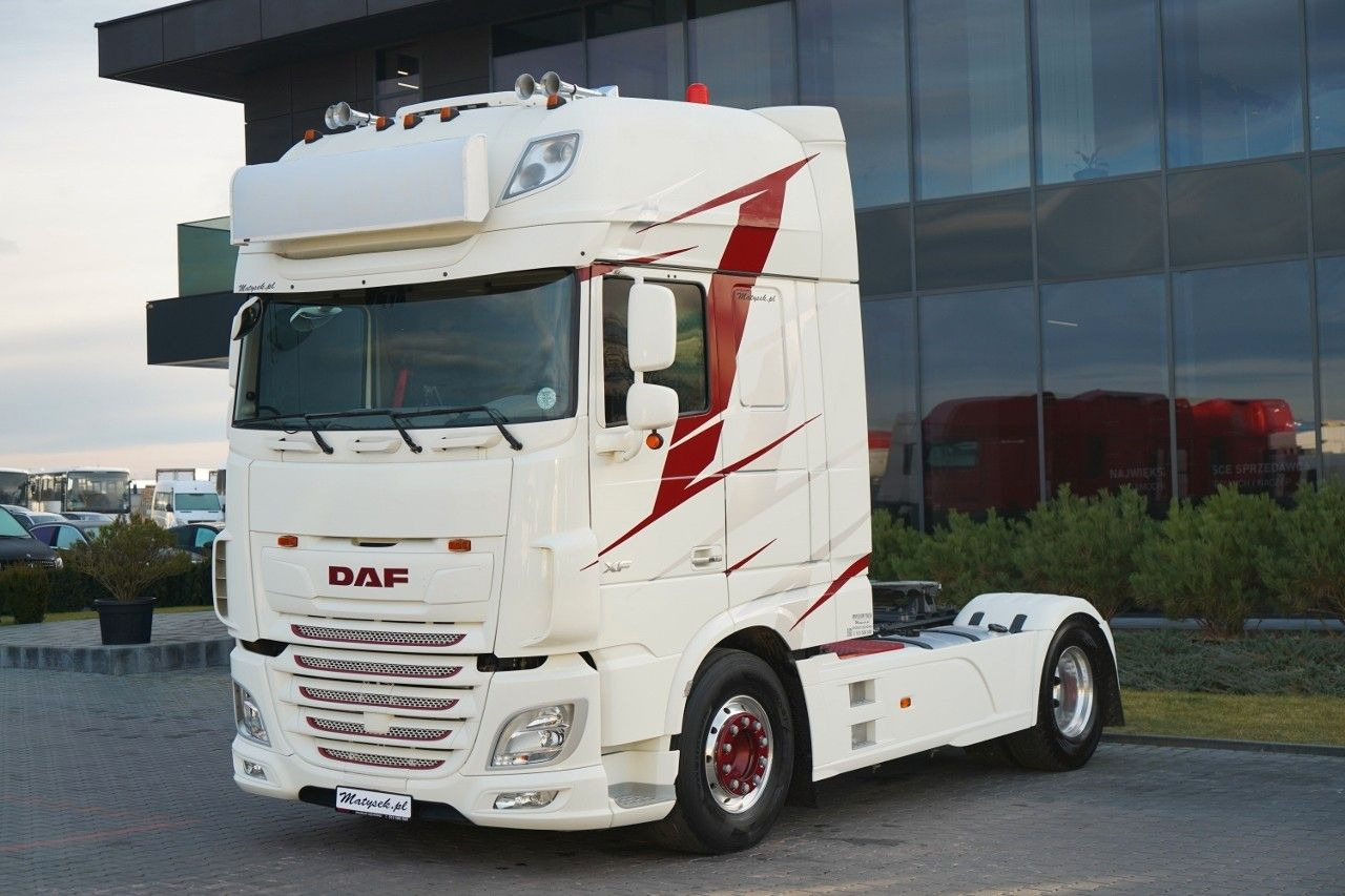 DAF XF 530 / RETARDER / I-PARK COOL / SUPER SPACE CA - Tractor unit: picture 2 DAF XF 530 / RETARDER / I-PARK COOL / SUPER SPACE CA - Tractor unit: picture 2