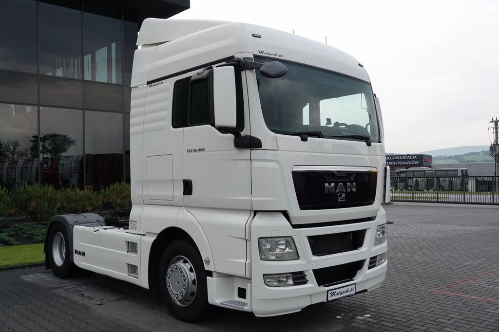 MAN TGX 18.480 / RETARDER / EURO 5 / EEV / SPROWADZO - Tractor unit: picture 3 MAN TGX 18.480 / RETARDER / EURO 5 / EEV / SPROWADZO - Tractor unit: picture 3