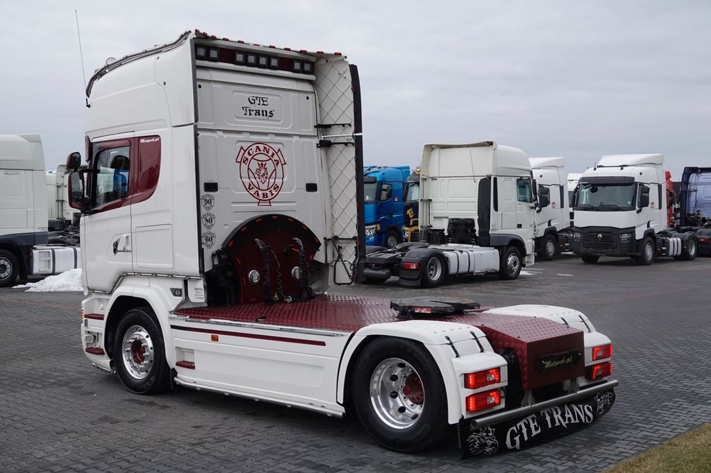 Scania R 450 / TOPLINE / RETARDER / FULL AIRMATIC / I-P - Tractor unit: picture 4 Scania R 450 / TOPLINE / RETARDER / FULL AIRMATIC / I-P - Tractor unit: picture 4