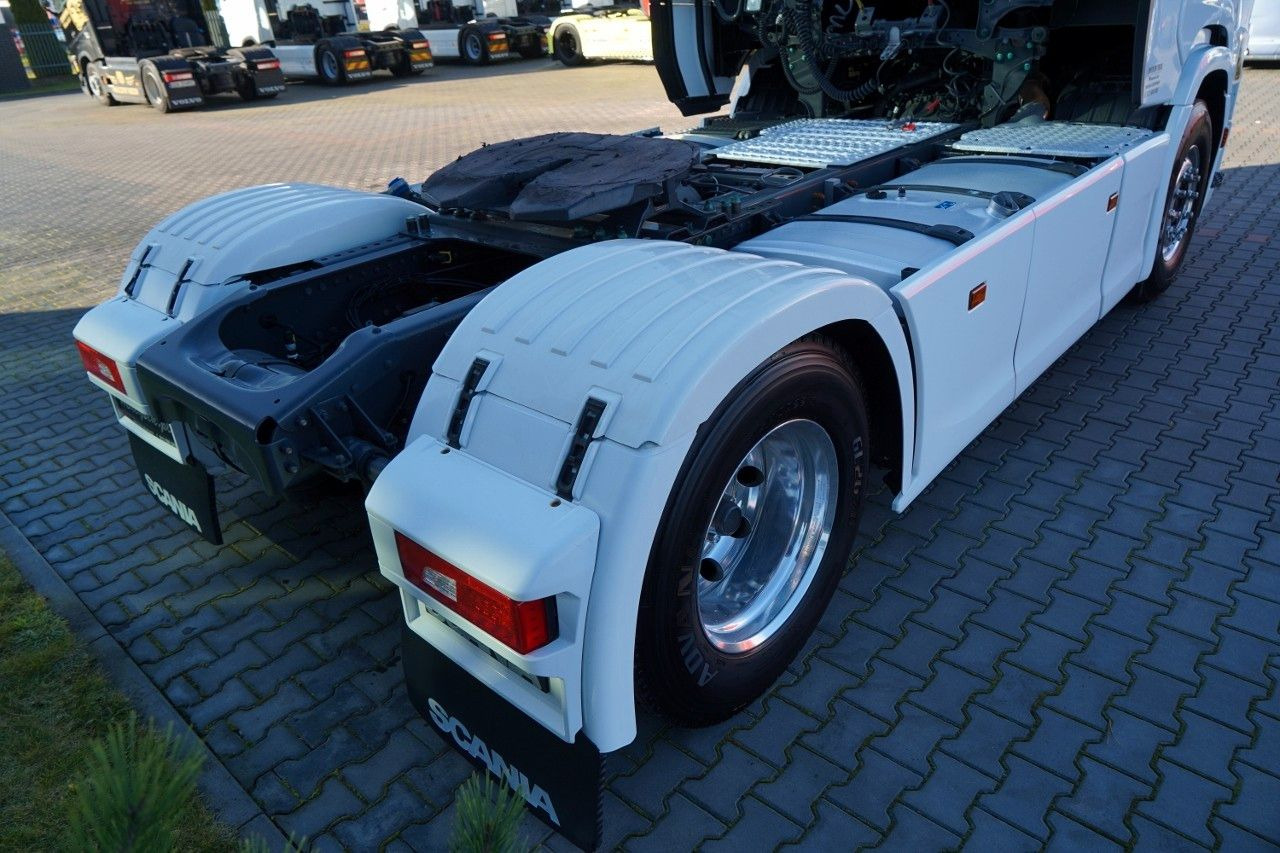 Tractor unit Scania S 500 / RETARDER / FULL AIRMATIC / ALUFELGI /: picture 15 Tractor unit Scania S 500 / RETARDER / FULL AIRMATIC / ALUFELGI /: picture 15