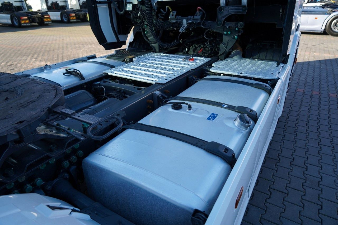 Tractor unit Scania S 500 / RETARDER / FULL AIRMATIC / ALUFELGI /: picture 16 Tractor unit Scania S 500 / RETARDER / FULL AIRMATIC / ALUFELGI /: picture 16