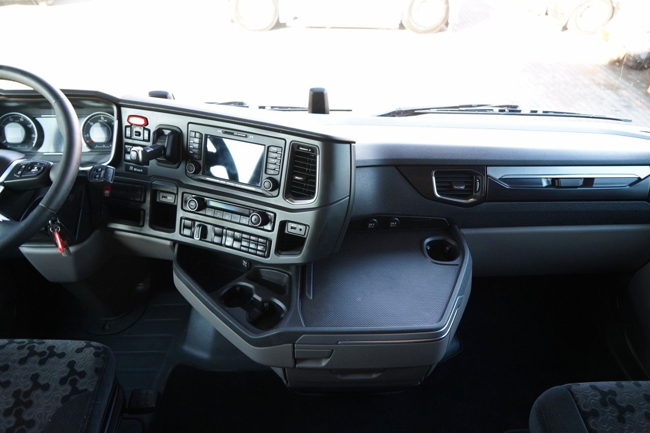 Tractor unit Scania S 500 / RETARDER / FULL AIRMATIC / ALUFELGI /: picture 31 Tractor unit Scania S 500 / RETARDER / FULL AIRMATIC / ALUFELGI /: picture 31