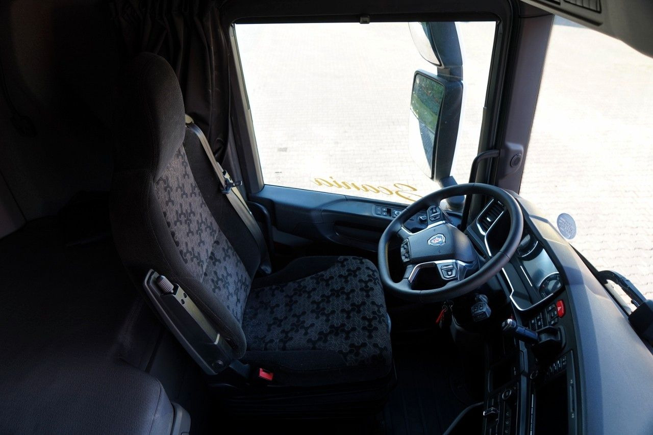 Tractor unit Scania S 500 / RETARDER / FULL AIRMATIC / ALUFELGI /: picture 27 Tractor unit Scania S 500 / RETARDER / FULL AIRMATIC / ALUFELGI /: picture 27