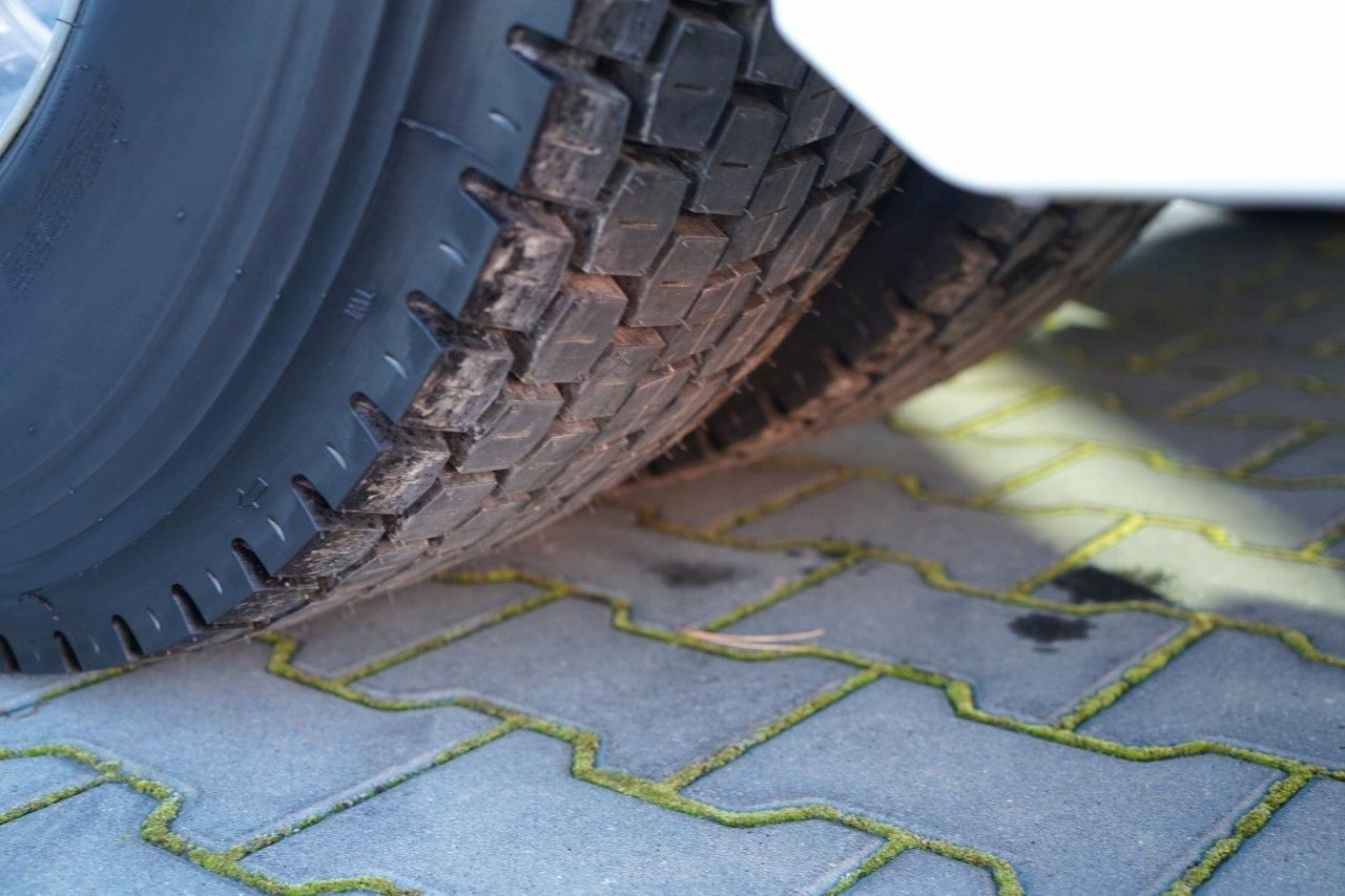 Tractor unit Scania S 500 / RETARDER / FULL AIRMATIC / ALUFELGI /: picture 20 Tractor unit Scania S 500 / RETARDER / FULL AIRMATIC / ALUFELGI /: picture 20