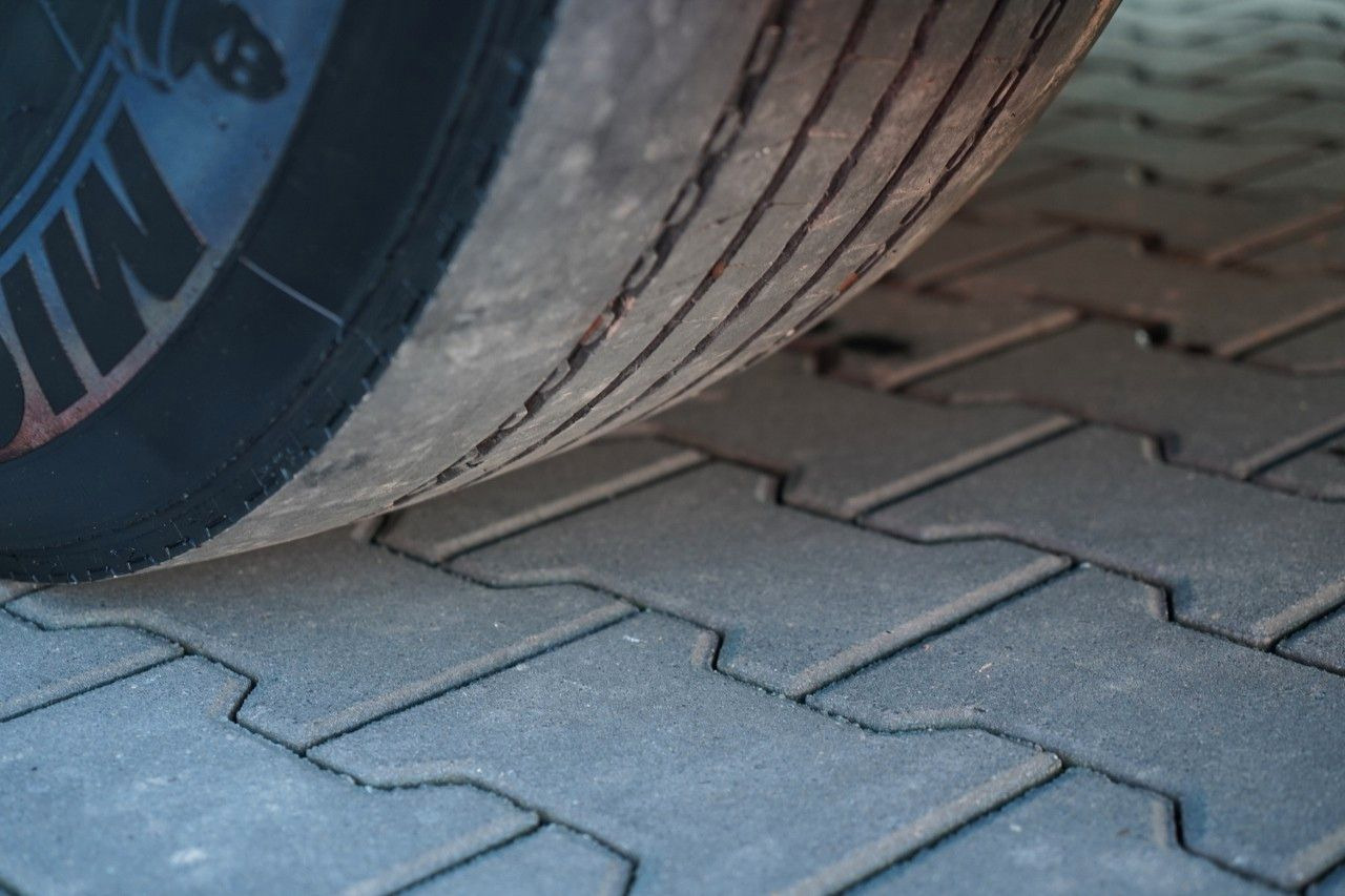 Tractor unit Scania S 500 / RETARDER / FULL AIRMATIC / ALUFELGI /: picture 18 Tractor unit Scania S 500 / RETARDER / FULL AIRMATIC / ALUFELGI /: picture 18