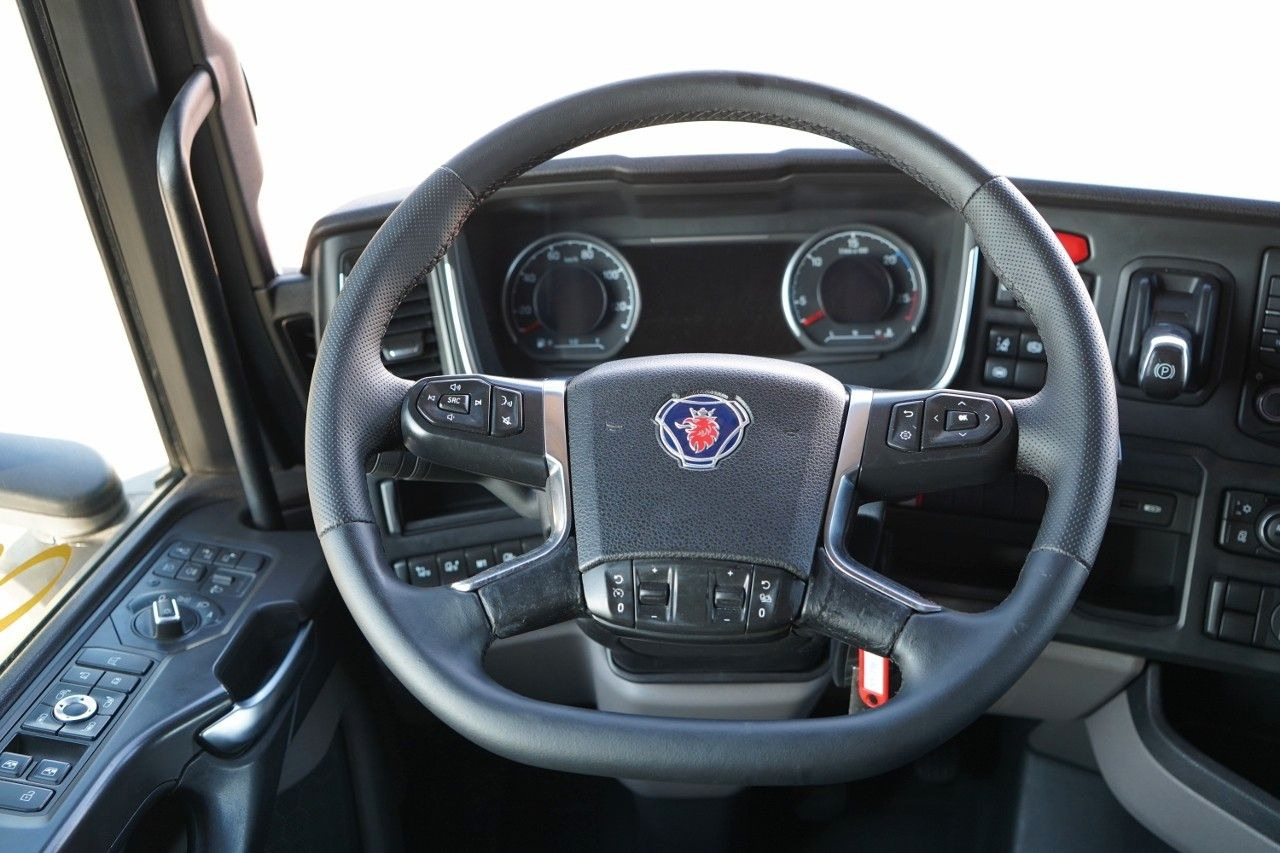 Tractor unit Scania S 500 / RETARDER / FULL AIRMATIC / ALUFELGI /: picture 28 Tractor unit Scania S 500 / RETARDER / FULL AIRMATIC / ALUFELGI /: picture 28