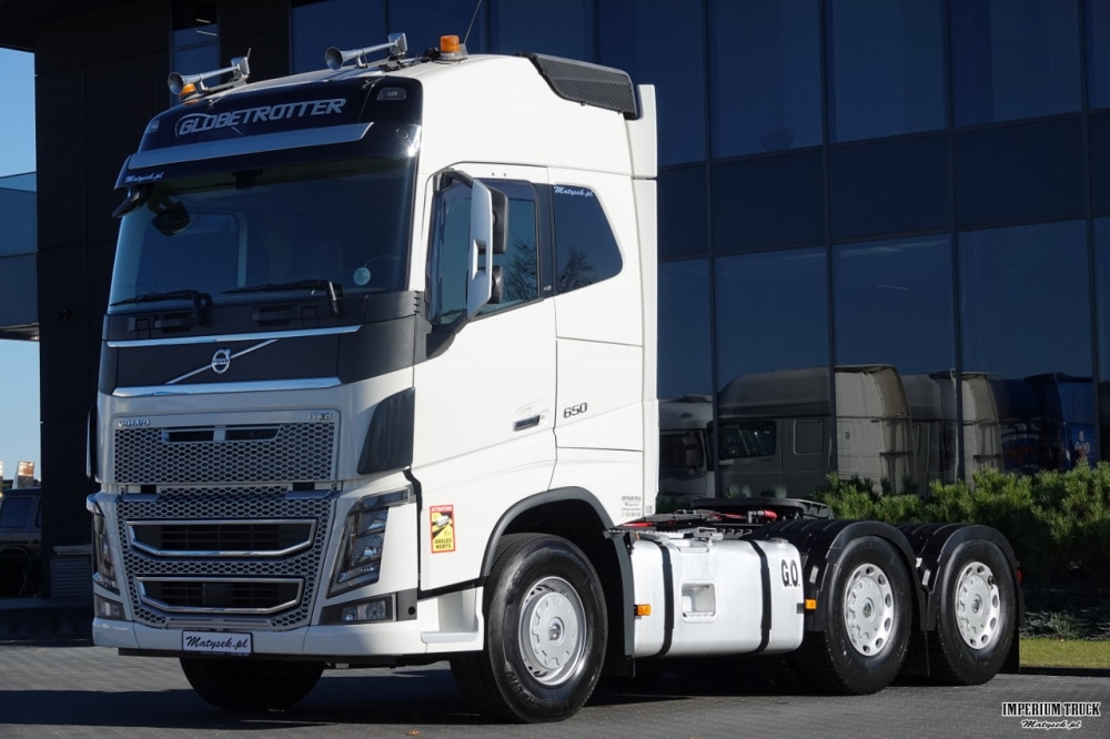 VOLVO FH16 / 650 / 6x4 / HYDRAULIKA / KLIMA POSTOJOWA / 3 OSIOWY CIĄGNIK SIODŁOWY / SPROWADZONY / PO KONTRAKCIE SERWISOWYM - Tractor unit: picture 4 VOLVO FH16 / 650 / 6x4 / HYDRAULIKA / KLIMA POSTOJOWA / 3 OSIOWY CIĄGNIK SIODŁOWY / SPROWADZONY / PO KONTRAKCIE SERWISOWYM - Tractor unit: picture 4