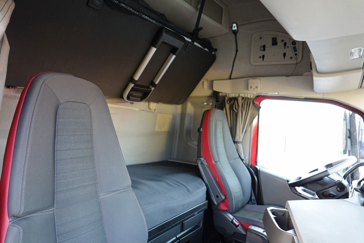 Tractor unit Volvo FH 500 / XXL / I-PARK COOL  / ALUFELGI / OPONY 1 Volvo FH 500 / XXL / I-PARK COOL  / ALUFELGI / OPONY 1: picture 16