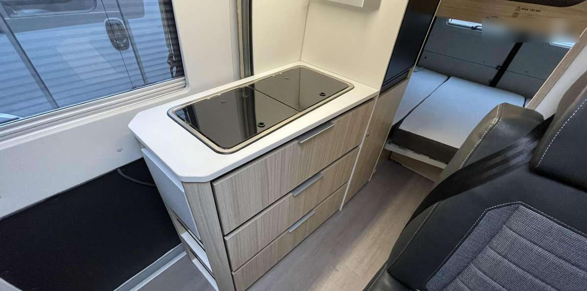 Adria Twin 600 SP Family - Camper van: picture 5 Adria Twin 600 SP Family - Camper van: picture 5