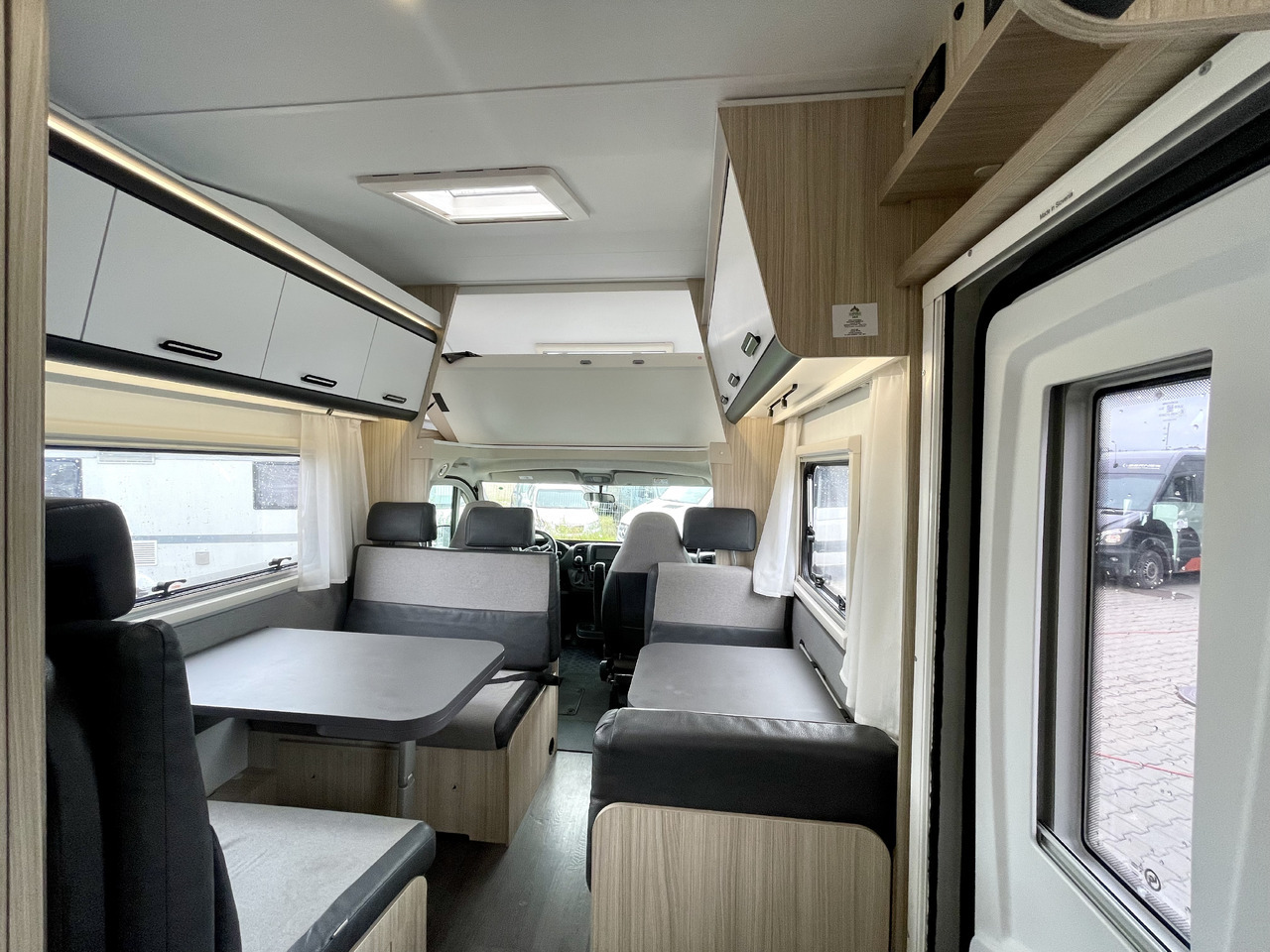 Alcove motorhome SUN LIVING A 70DK: picture 6 Alcove motorhome SUN LIVING A 70DK: picture 6