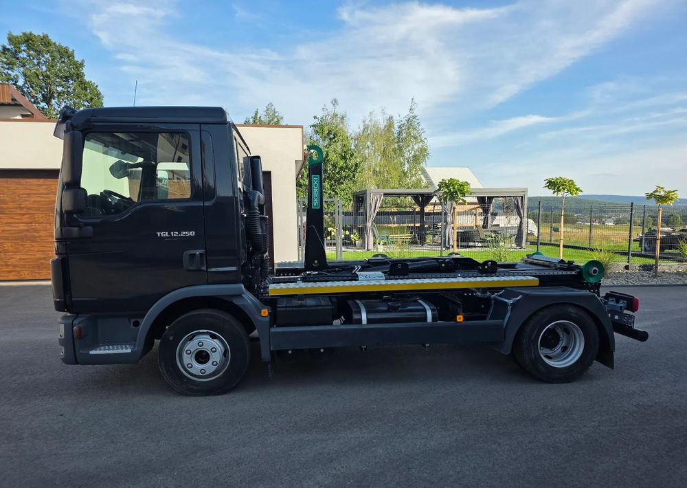 MAN TGL 12.250 nowe urządzenie hakowe SKIBICKI HKS 8/3300 ATEGO / TGM - Hook lift truck: picture 4 MAN TGL 12.250 nowe urządzenie hakowe SKIBICKI HKS 8/3300 ATEGO / TGM - Hook lift truck: picture 4