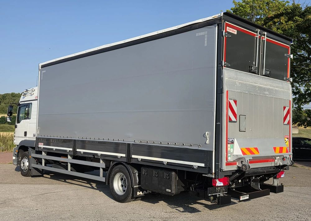 MAN TGM 15.290 / BURTO-FIRANKA / CAŁY NA PODUSZKACH /KLIMA POSTOJOWA / 2018R / NISKI PRZEBIEG / 18 PALET / E6 / JAK NOWY / WINDA / - Curtainsider truck: picture 5 MAN TGM 15.290 / BURTO-FIRANKA / CAŁY NA PODUSZKACH /KLIMA POSTOJOWA / 2018R / NISKI PRZEBIEG / 18 PALET / E6 / JAK NOWY / WINDA / - Curtainsider truck: picture 5