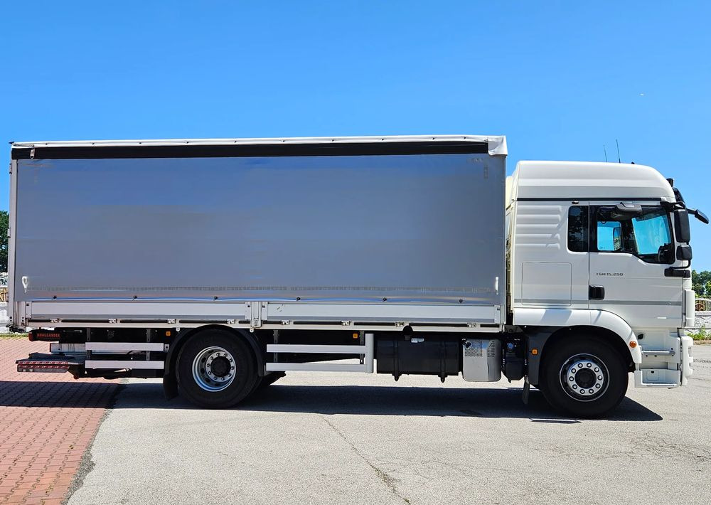 Curtainsider truck MAN TGM 15.290/E6/FIRANKA/BURTO-FIRANKA/SZKOŁA JAZDY/MAŁY ROZSTAW OSI/16PALET/WINDA/NISKI PRZEBIEG/2019/SERWISOWANY/JAK NOWY: picture 8