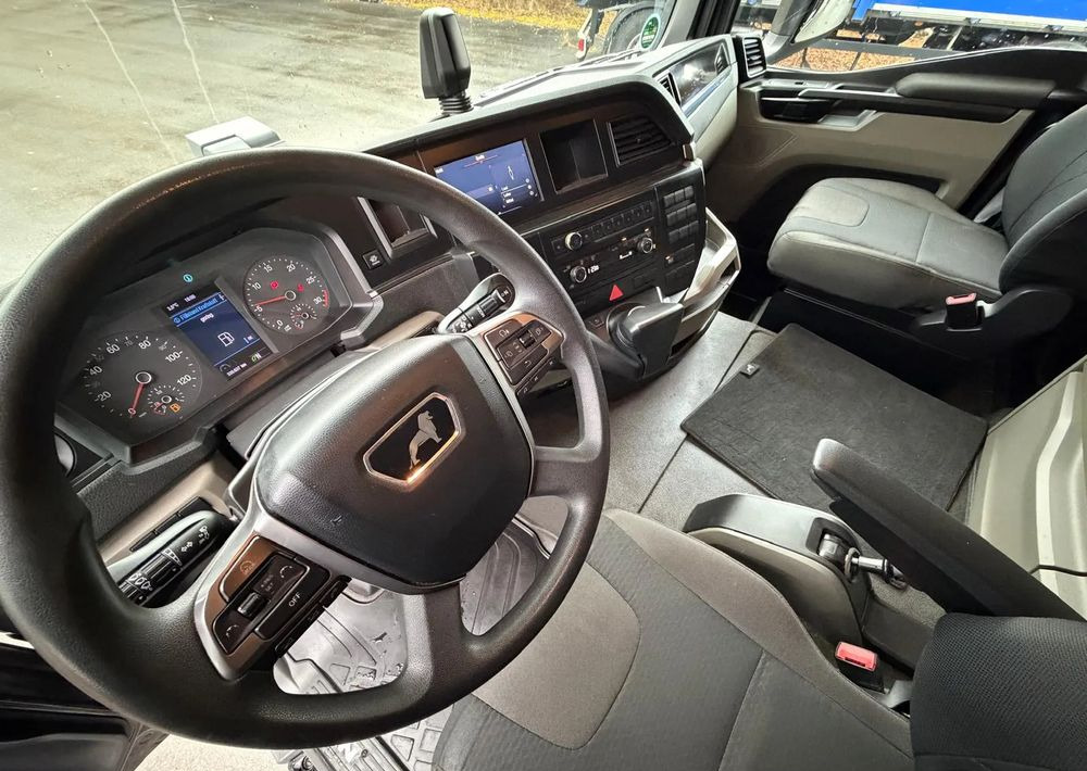 Curtainsider truck MAN TGM 15.290 / NOWY MODEL / E6 / 18PALET / 7720 ŁADOWNOŚĆ / SERWISOWANY / NOWY TACHOGRAF / NISKI PRZEBIEG / WINDA / FIRANKA / SPROWADZONY / 2022 / NISKI PRZEBIEG /PIERWSZY WŁAŚCICIEL/: picture 18 Curtainsider truck MAN TGM 15.290 / NOWY MODEL / E6 / 18PALET / 7720 ŁADOWNOŚĆ / SERWISOWANY / NOWY TACHOGRAF / NISKI PRZEBIEG / WINDA / FIRANKA / SPROWADZONY / 2022 / NISKI PRZEBIEG /PIERWSZY WŁAŚCICIEL/: picture 18