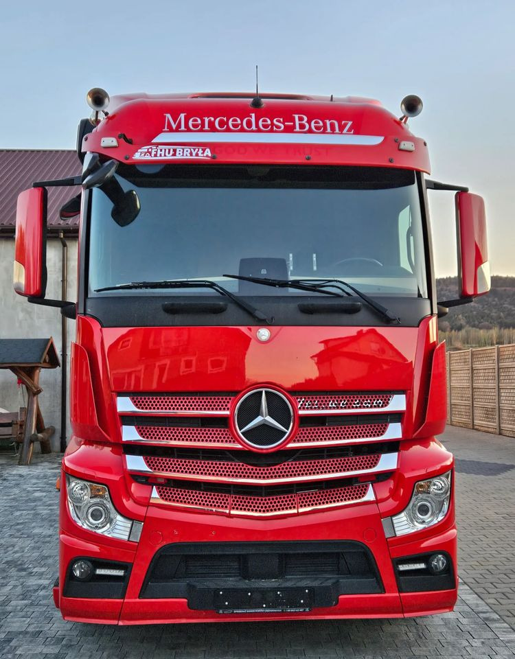 Mercedes-Benz ACTROS 1846/1836/IZOTERMA/WINDA/DUŻY SILNIK/E6/SPROWADZONY/NISKI PRZEBIEG/KONTENER/18 PALET/ALUMINIOWE FELGI/SUPER STAN - Refrigerator truck: picture 3 Mercedes-Benz ACTROS 1846/1836/IZOTERMA/WINDA/DUŻY SILNIK/E6/SPROWADZONY/NISKI PRZEBIEG/KONTENER/18 PALET/ALUMINIOWE FELGI/SUPER STAN - Refrigerator truck: picture 3
