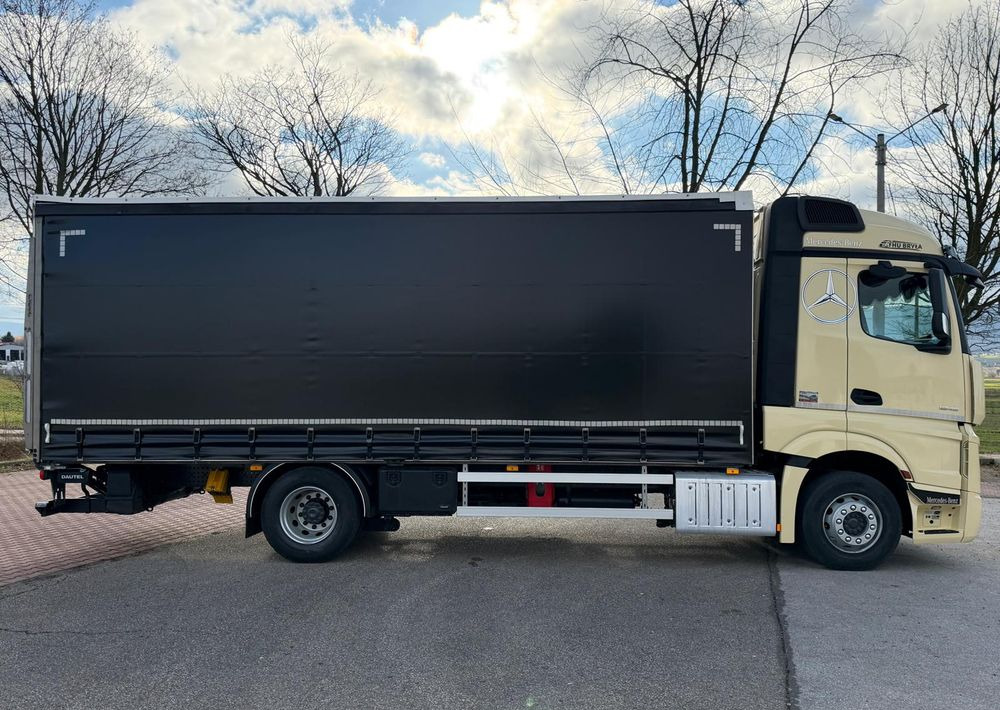 Mercedes-Benz ACTROS 1846 / FIRANKA / WINDA / 18 EUROPALET / AUTOMAT / Z NIEMIEC / 2019 / PRZEBIEG 370 TYŚ KM - Curtainsider truck: picture 5 Mercedes-Benz ACTROS 1846 / FIRANKA / WINDA / 18 EUROPALET / AUTOMAT / Z NIEMIEC / 2019 / PRZEBIEG 370 TYŚ KM - Curtainsider truck: picture 5