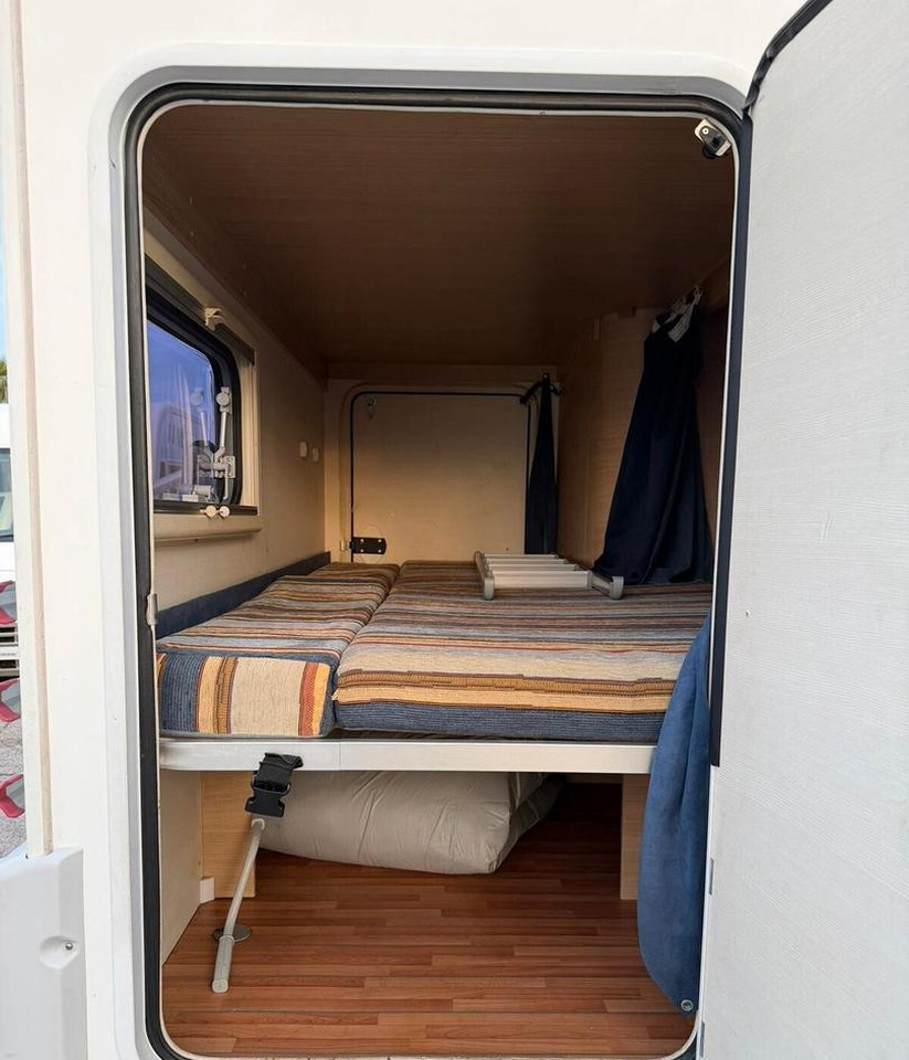 Alcove motorhome Roller Team AUTOROLLER 2: picture 9