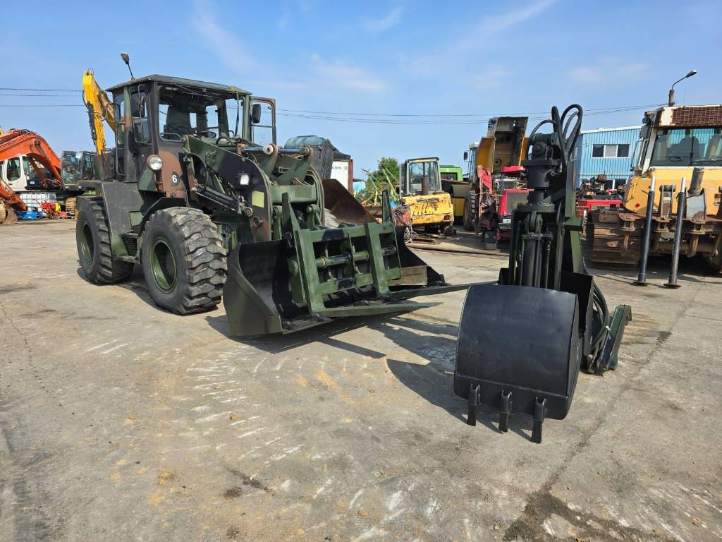 Ahlmann AS 12 B - Wheel loader: picture 1 Ahlmann AS 12 B - Wheel loader: picture 1