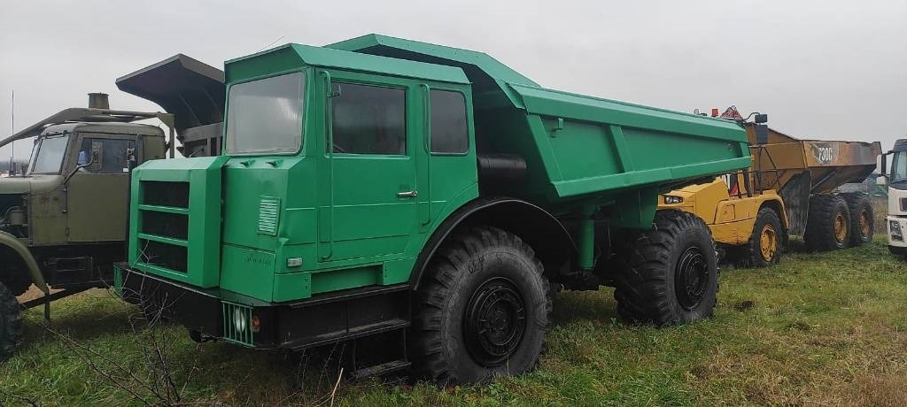 Belaz 75051 - Rigid dumper/ Rock truck: picture 1 Belaz 75051 - Rigid dumper/ Rock truck: picture 1