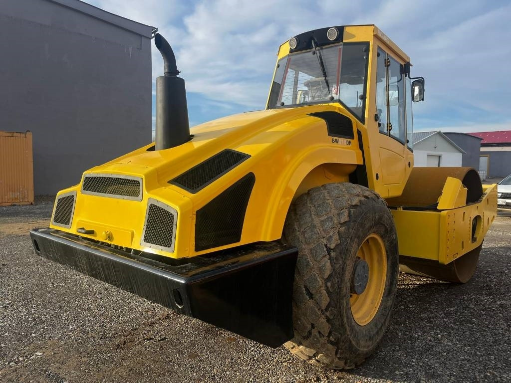 Bomag BW 216 D H-4 - Compactor: picture 4 Bomag BW 216 D H-4 - Compactor: picture 4