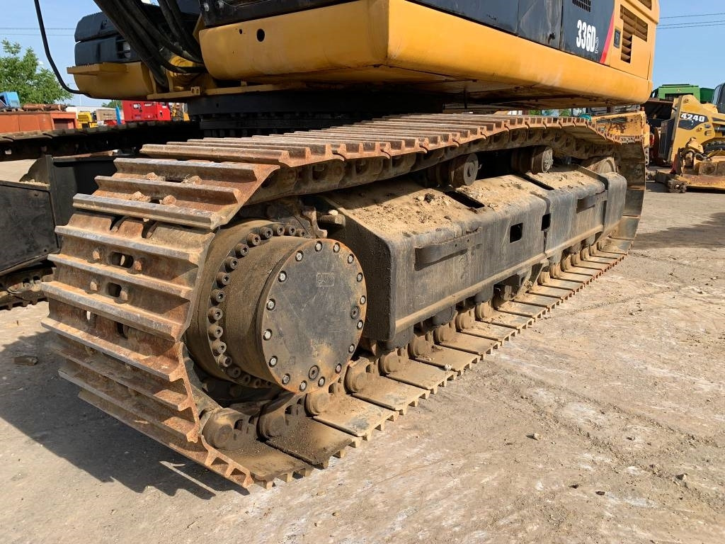 CAT 336D2 - Crawler excavator: picture 5 CAT 336D2 - Crawler excavator: picture 5