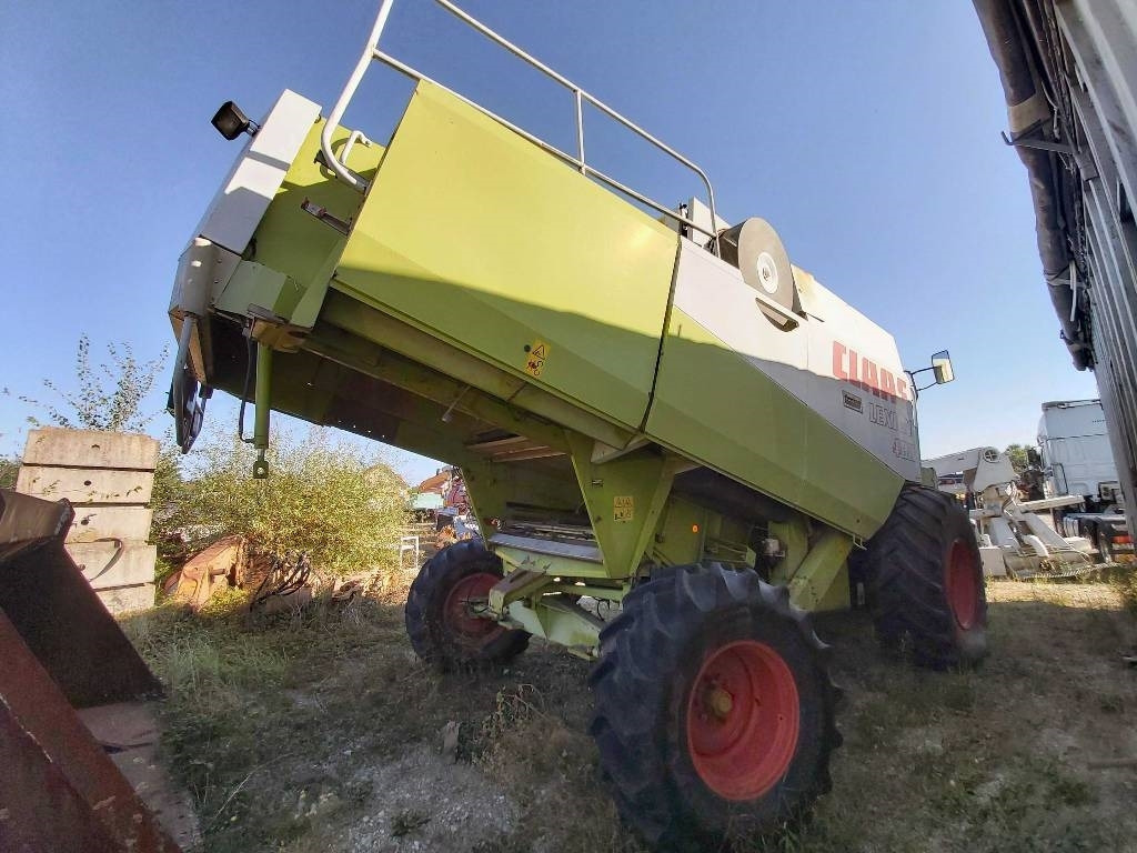 Claas Lexion 480 - Combine harvester: picture 3 Claas Lexion 480 - Combine harvester: picture 3