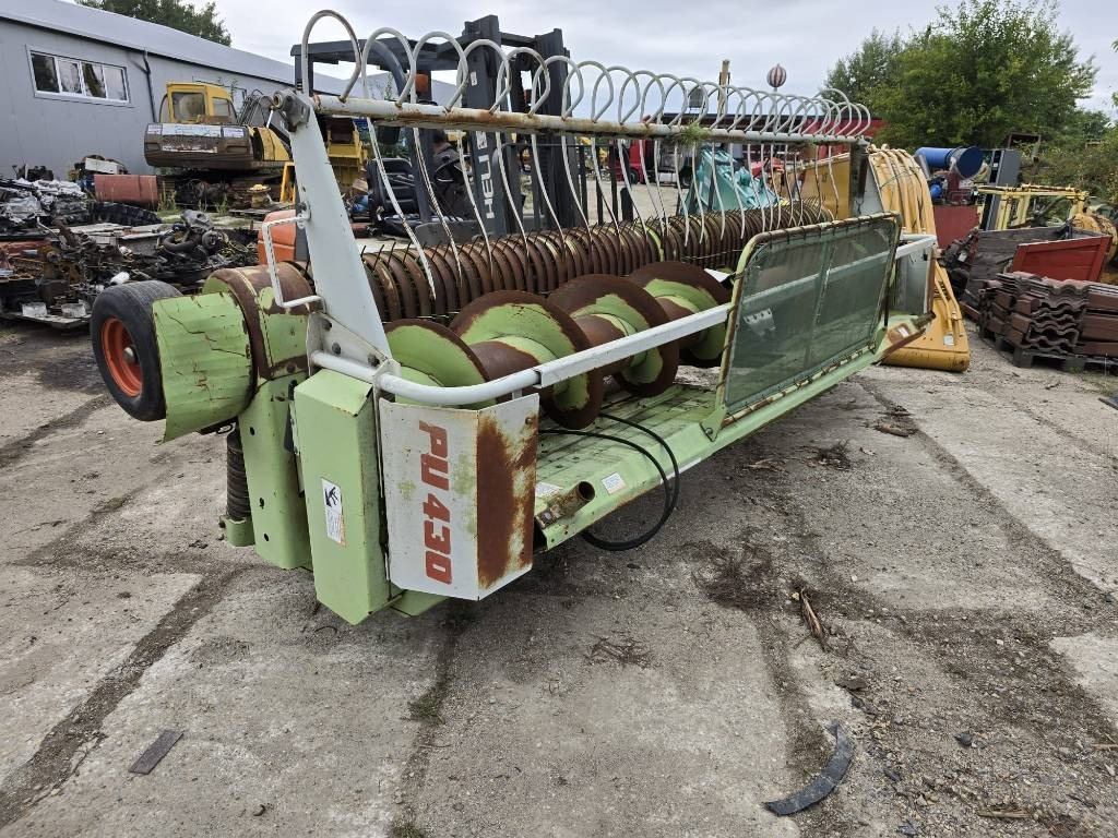 Claas PU430 - Harvester attachment: picture 2 Claas PU430 - Harvester attachment: picture 2