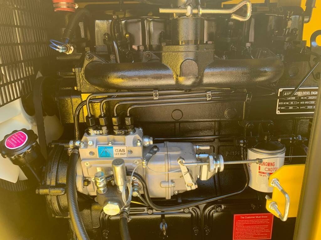 Compal VG-R30 Compal VG-R30 - Generator set: picture 3 Compal VG-R30 Compal VG-R30 - Generator set: picture 3