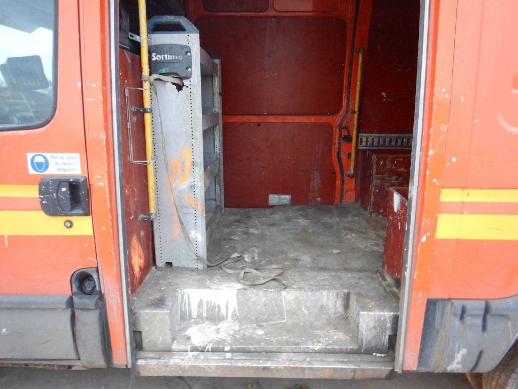 Iveco Daily 50C15 - Panel van: picture 3 Iveco Daily 50C15 - Panel van: picture 3