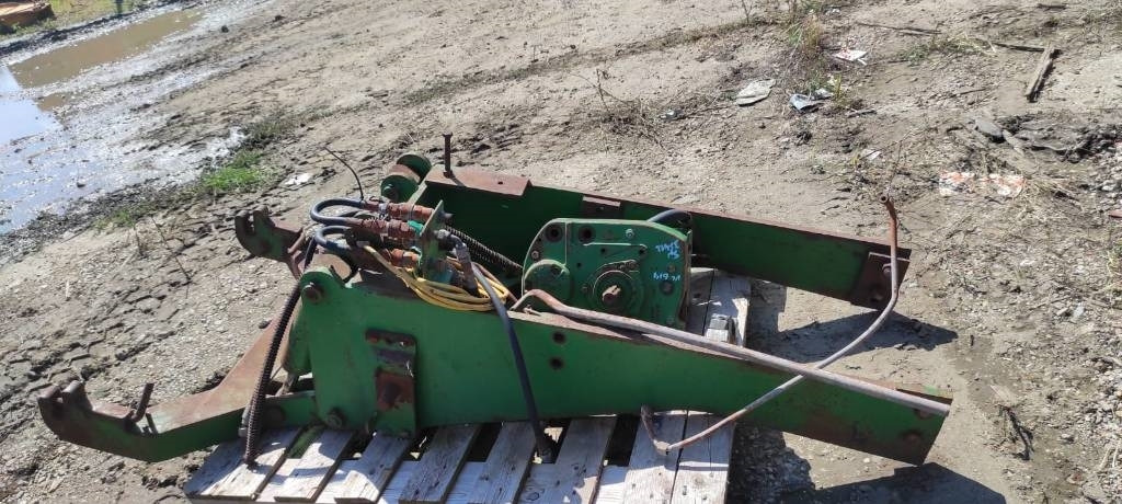 John Deere hidraulica frontala si cardan frontal - Hydraulics for Agricultural machinery: picture 3 John Deere hidraulica frontala si cardan frontal - Hydraulics for Agricultural machinery: picture 3