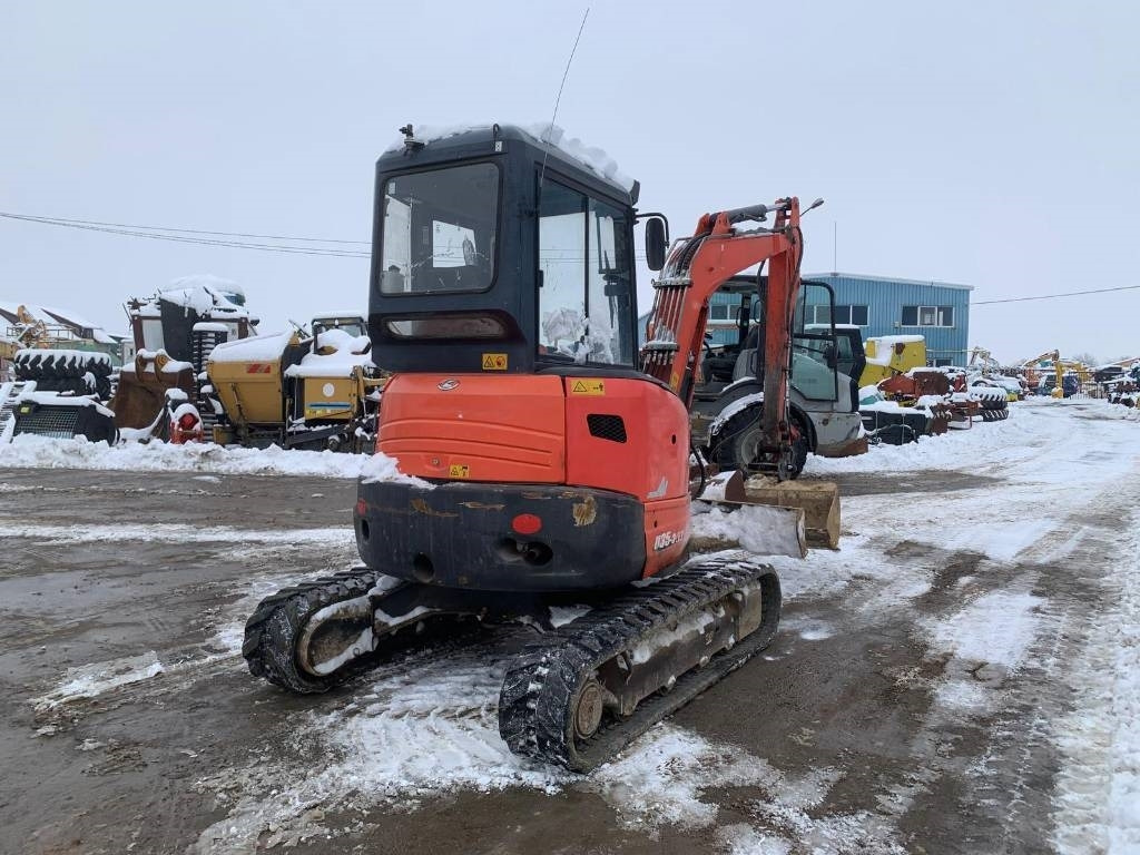 Kubota U 35-3 - Mini excavator: picture 4 Kubota U 35-3 - Mini excavator: picture 4