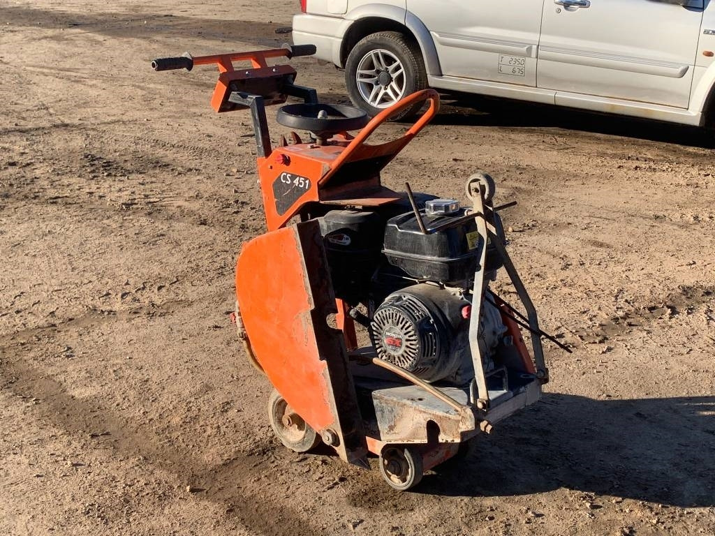 Norton Clipper CS451 - Asphalt machine: picture 1 Norton Clipper CS451 - Asphalt machine: picture 1