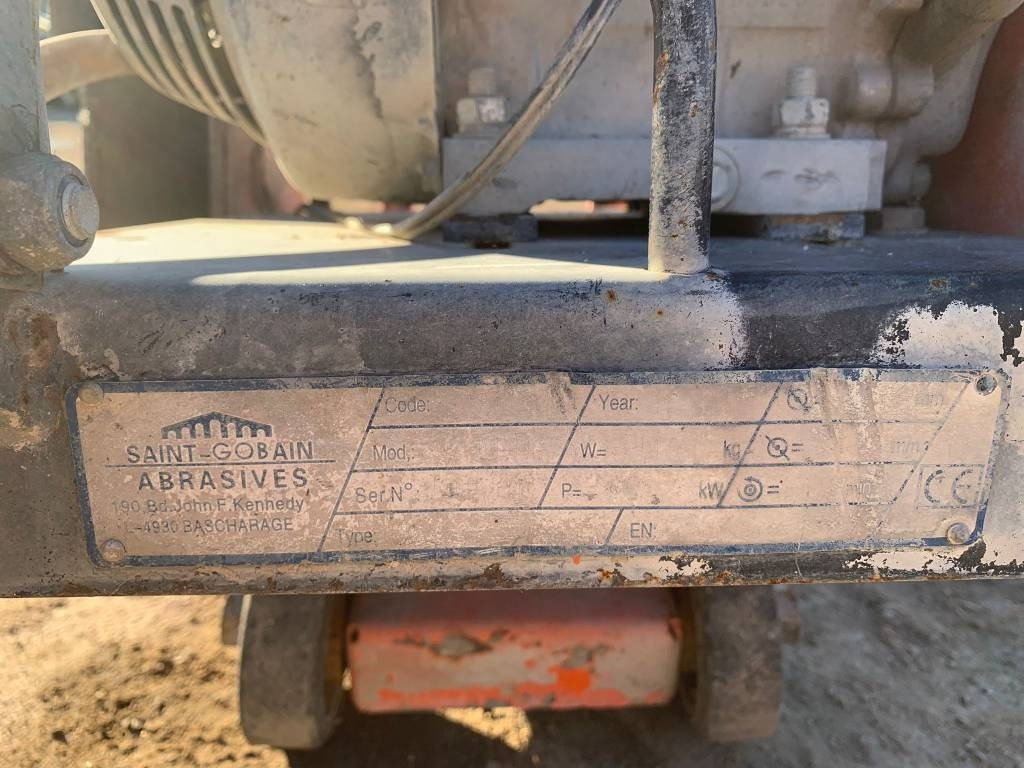 Norton Clipper CS451 - Asphalt machine: picture 5 Norton Clipper CS451 - Asphalt machine: picture 5